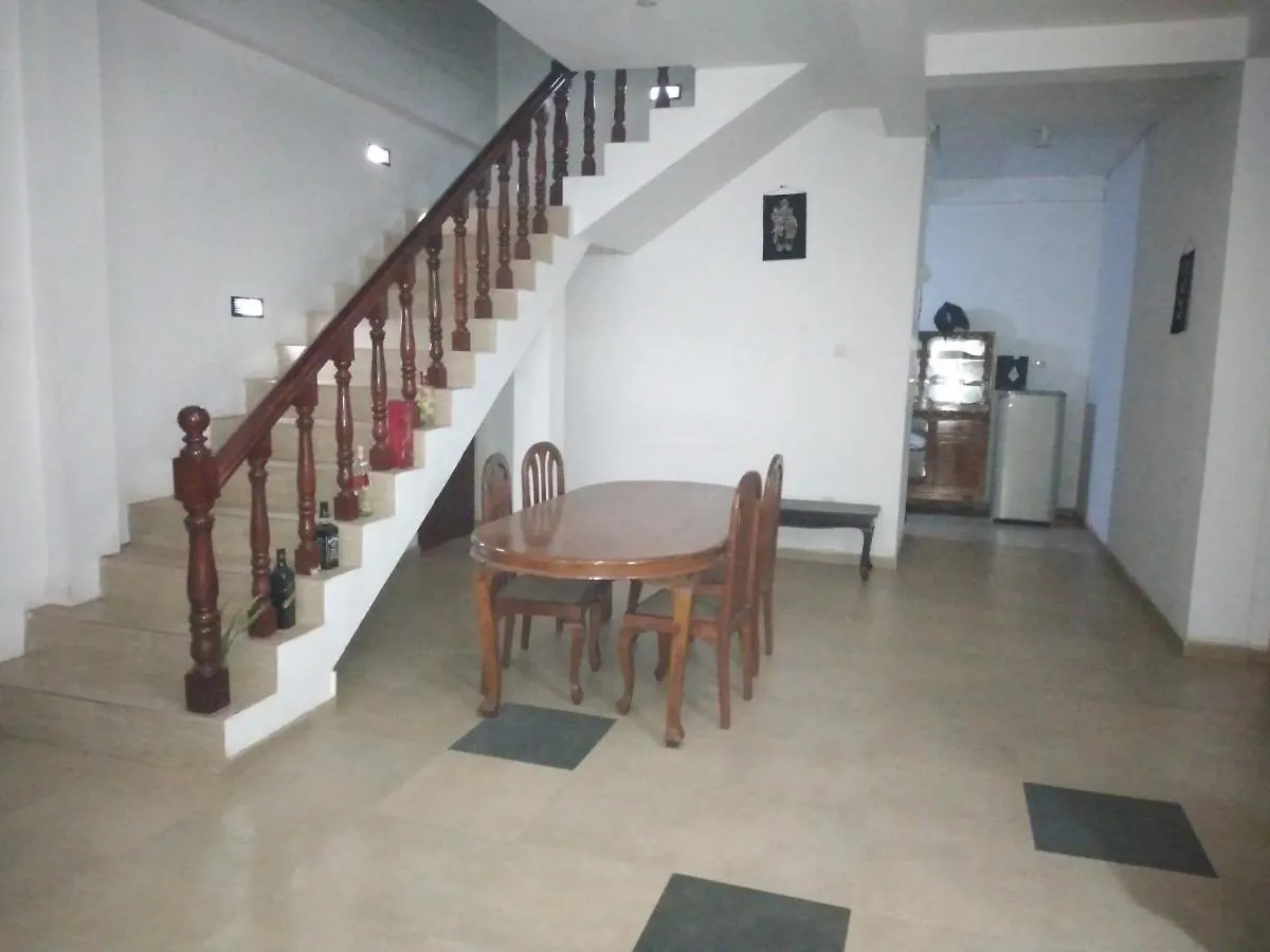 Hawaya Villa Katunayake Sri Lanka